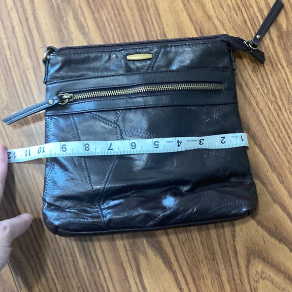 Cute pleather purse Guc - Picture 3 of 11